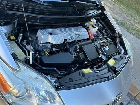 Used 2014 Toyota Prius Three image 55