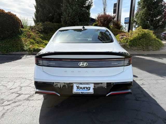 Used 2025 Hyundai Sonata SEL FWD image 5