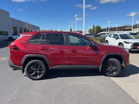 Used 2025 Toyota RAV4 LE image 4