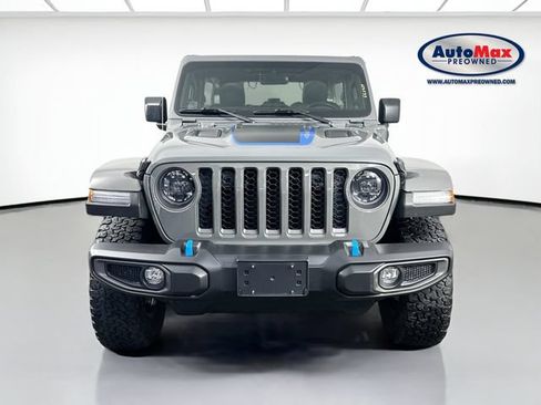 Used 2023 Jeep Wrangler Unlimited Rubicon 4xe w/ Cold Weather Group AWD/4WD image 7