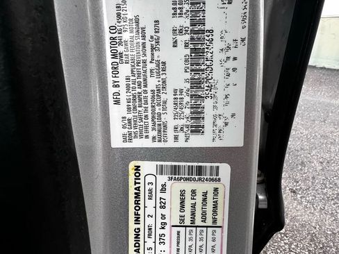 Used 2018 Ford Fusion SE w/ Equipment Group 201A image 56