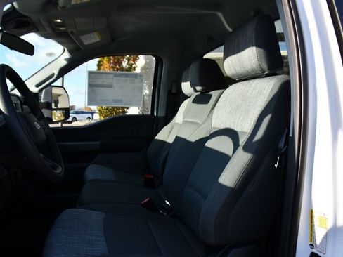 New 2026 Ford F350 XLT w/ 360-Degree Camera Package AWD/4WD image 13