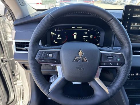New 2026 Mitsubishi Outlander SEL FWD image 46