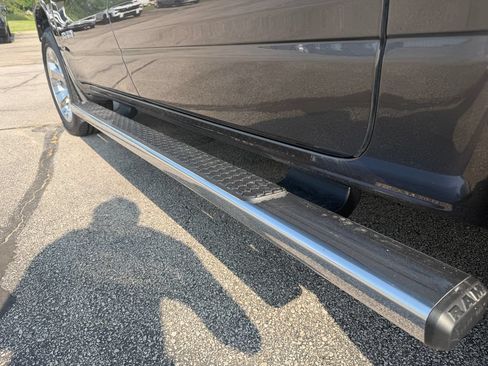Used 2020 RAM 1500 Big Horn AWD/4WD image 16