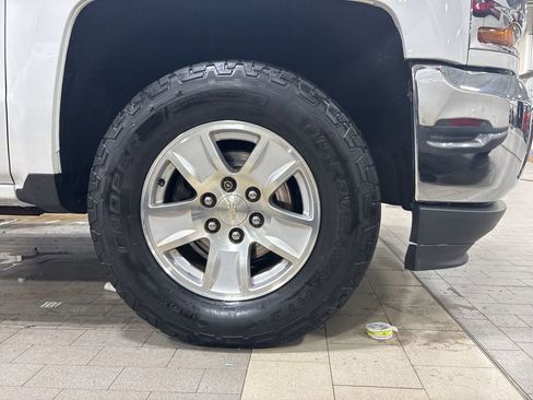 Used 2018 Chevrolet Silverado 1500 LT w/ All Star Edition image 26