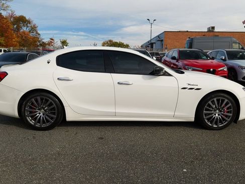 Used 2022 Maserati Ghibli Modena Q4 image 8