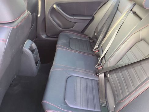 Used 2017 Volkswagen Jetta GLI FWD image 17