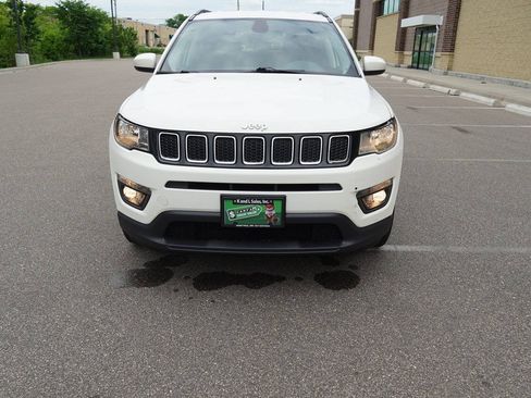 Used 2019 Jeep Compass Latitude AWD/4WD image 23
