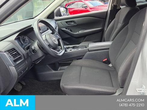 Used 2024 Nissan Rogue S FWD image 6