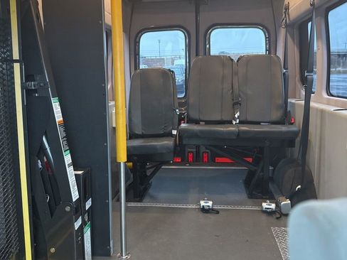 Used 2015 Ford Transit 250 148 High Roof image 2