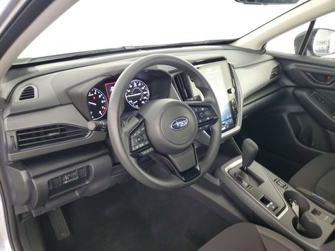 Used 2025 Subaru Crosstrek 2.0i Premium image 11