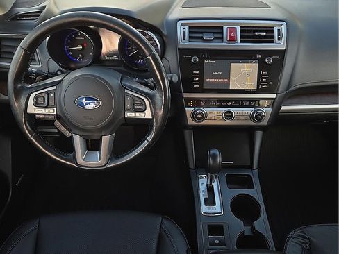 Used 2016 Subaru Outback 3.6R Limited image 12