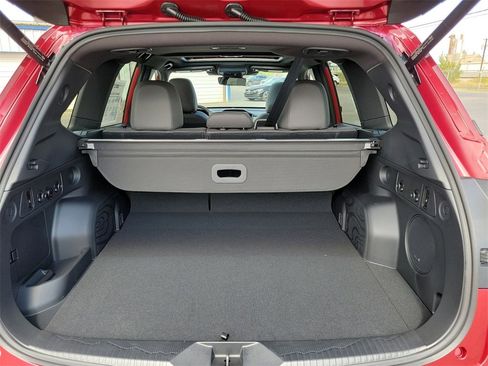 Used 2025 Subaru Forester Limited image 12