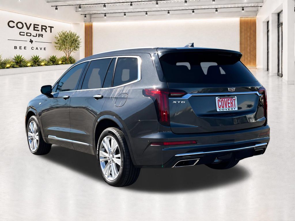 Used 2023 Cadillac XT6 Premium Luxury AWD/4WD image 6