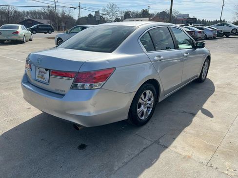 Used 2012 Honda Accord SE image 8