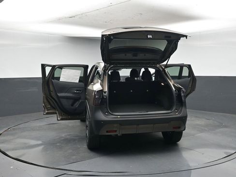 New 2026 Nissan Kicks SV image 53