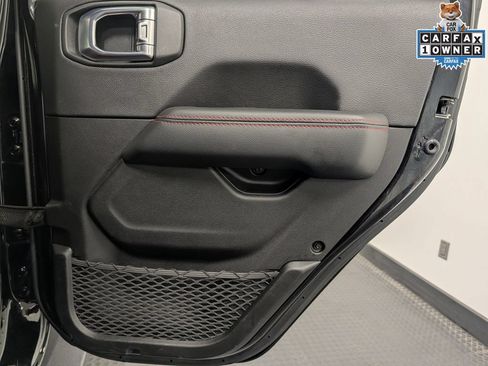 Used 2023 Jeep Wrangler Unlimited Rubicon 4xe AWD/4WD image 29
