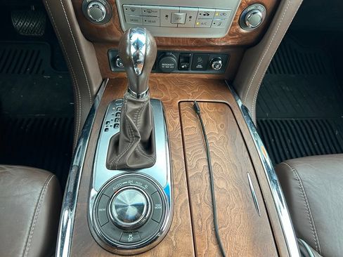 Used 2017 INFINITI QX80 Limited w/ All Season Package AWD/4WD image 26