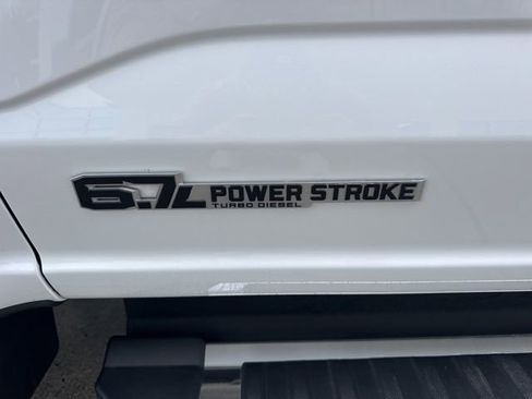 Used 2023 Ford F350 XLT image 23