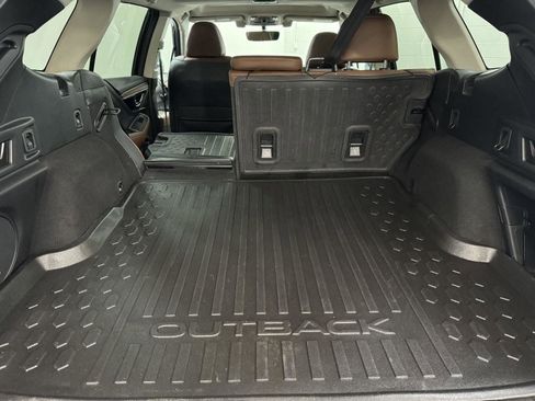 Used 2020 Subaru Outback Touring XT image 34