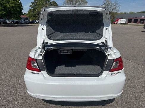 Used 2012 Mitsubishi Galant SE image 19