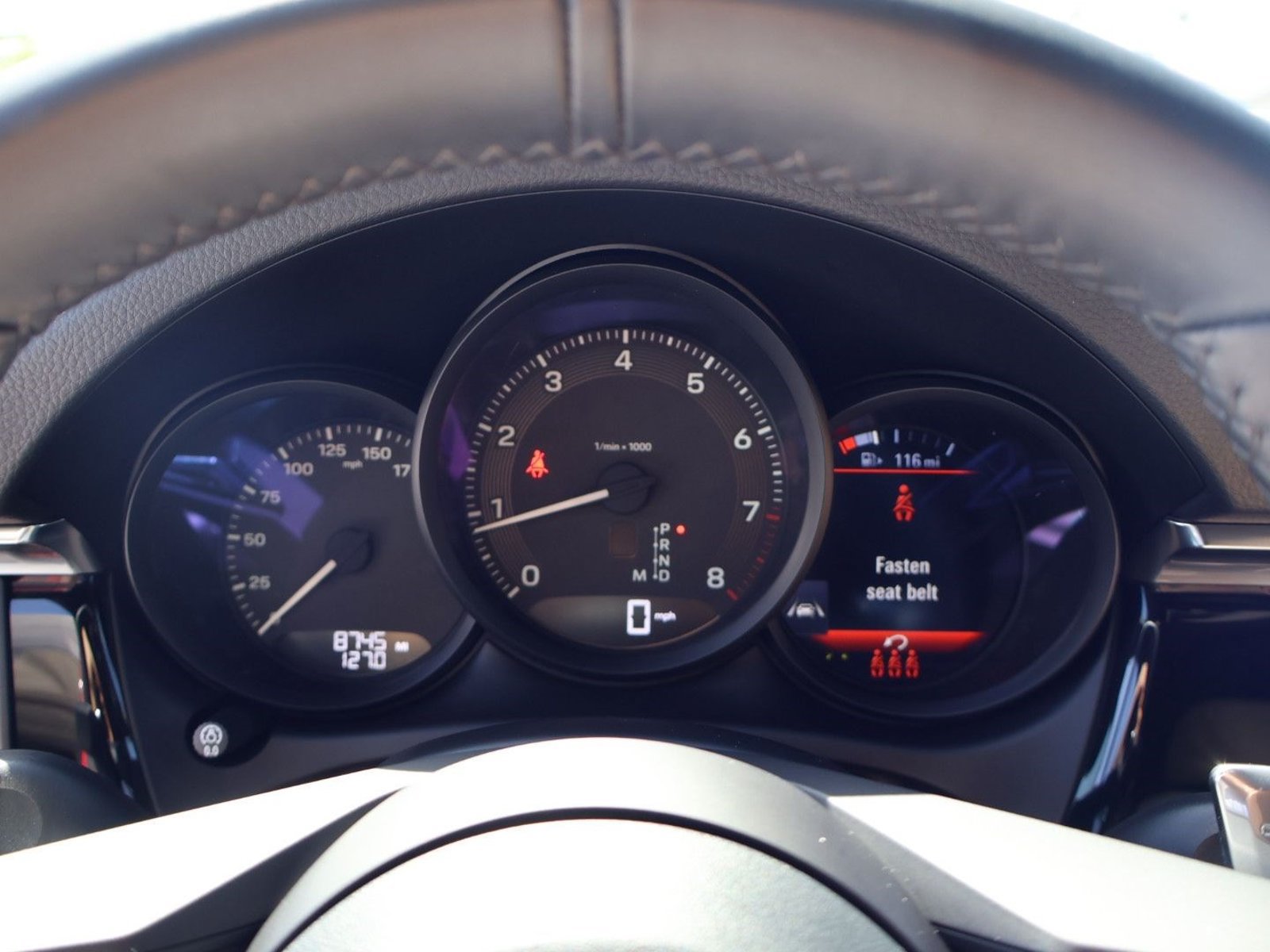 Certified 2026 Porsche Macan AWD/4WD image 16