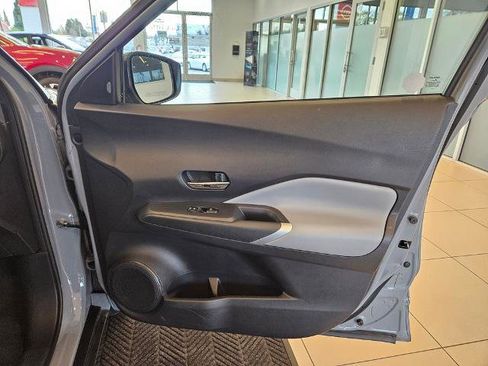 Certified 2023 Nissan Kicks SR w/ SR Premium Package image 25