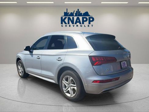 Used 2019 Audi Q5 2.0T Premium w/ Convenience Package AWD/4WD image 3