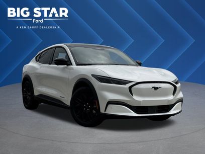 New 2026 Ford Mustang Mach-E Select w/ Comfort Package