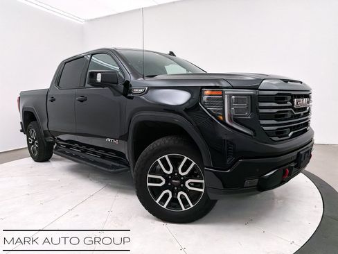 Used 2024 GMC Sierra 1500 AT4 w/ Technology Package image 1