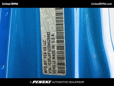 Used 2025 Jeep Wrangler Unlimited Rubicon AWD/4WD image 21