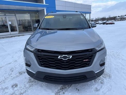Used 2023 Chevrolet Traverse RS w/ LPO, Floor Liner Package image 8