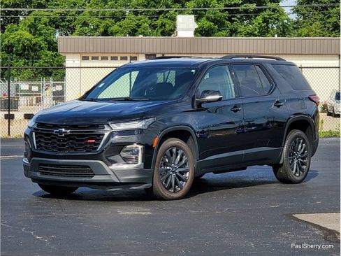 Used 2022 Chevrolet Traverse RS FWD image 6
