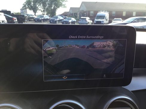Used 2020 Mercedes-Benz C 300 4MATIC Sedan image 40