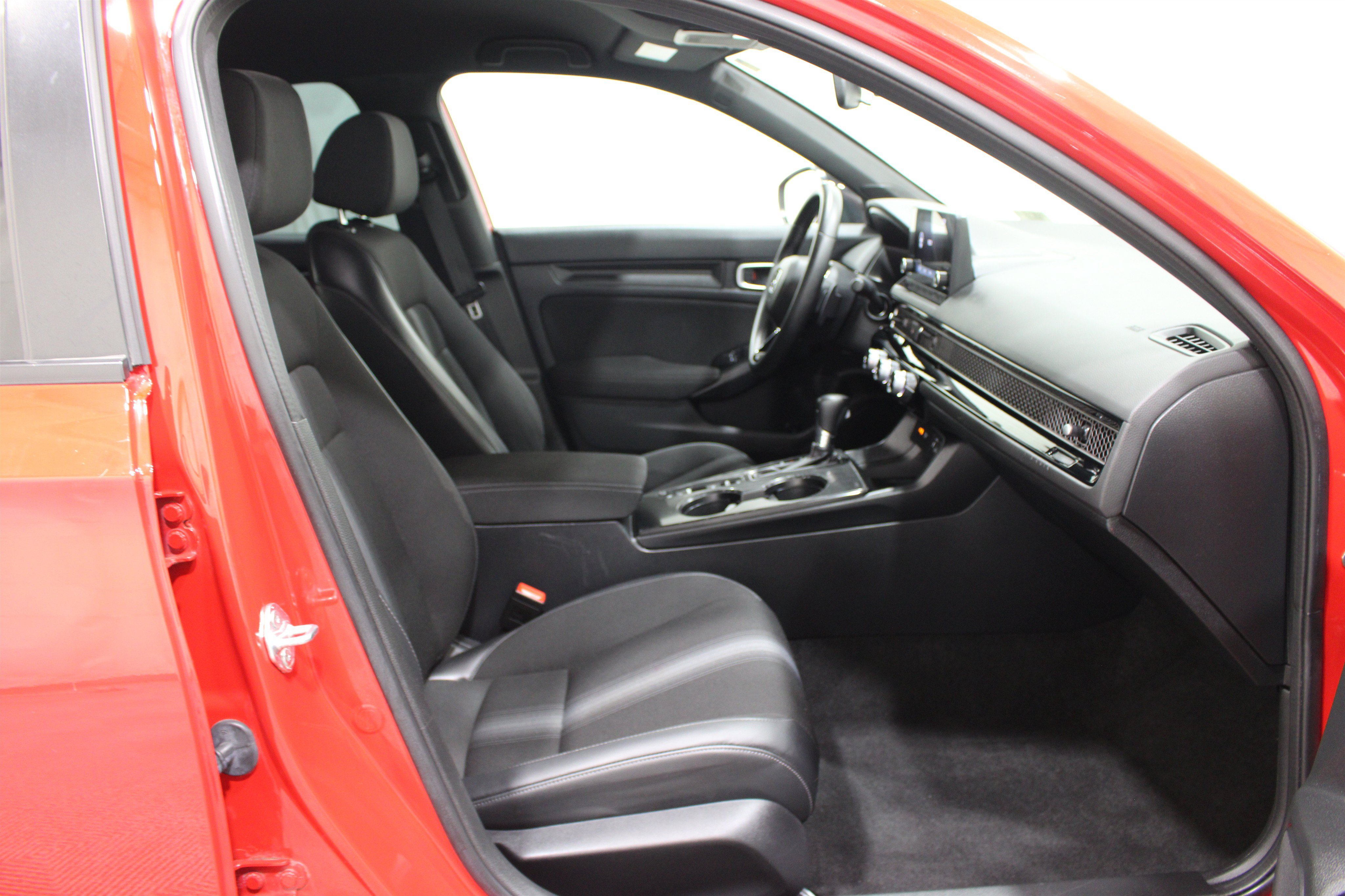 Used 2023 Honda Civic Sport image 24