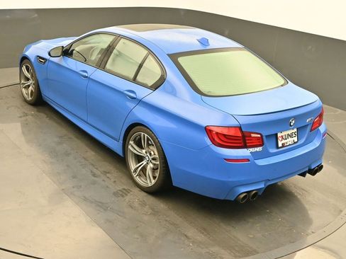Used 2013 BMW M5 Base image 33