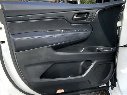 Used 2023 Honda Odyssey Sport image 41