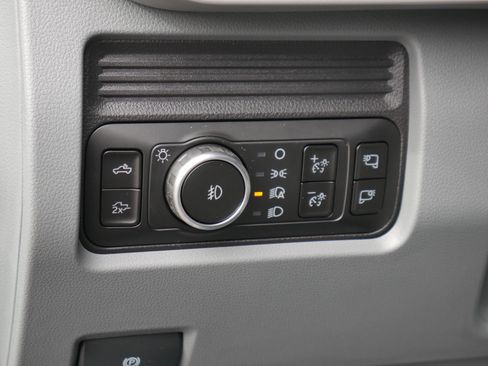 New 2026 Ford F350 XLT w/ XLT Premium Package image 5