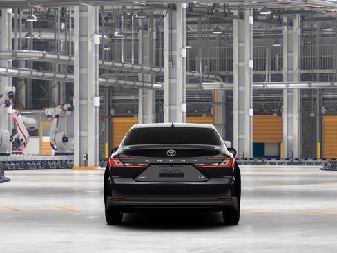 New 2026 Toyota Camry LE FWD image 8