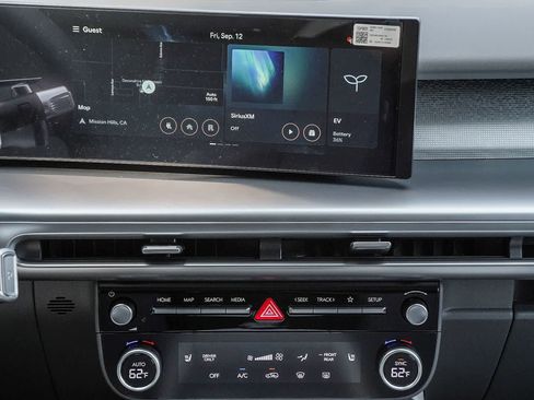 New 2026 Hyundai Ioniq 9 SE image 13