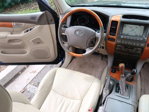 Used 2004 Lexus GX 470 AWD/4WD image 25