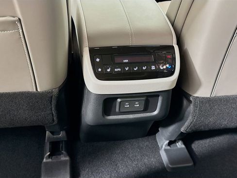 Certified 2026 INFINITI QX60 Luxe w/ Cargo Package image 32