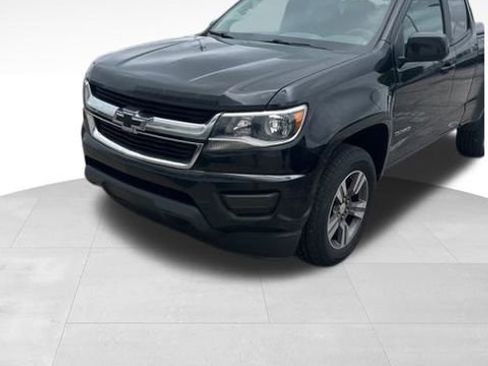 Used 2018 Chevrolet Colorado W/T w/ Custom Special Edition RWD image 3
