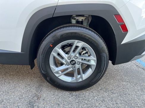 New 2026 Hyundai Tucson SE image 40