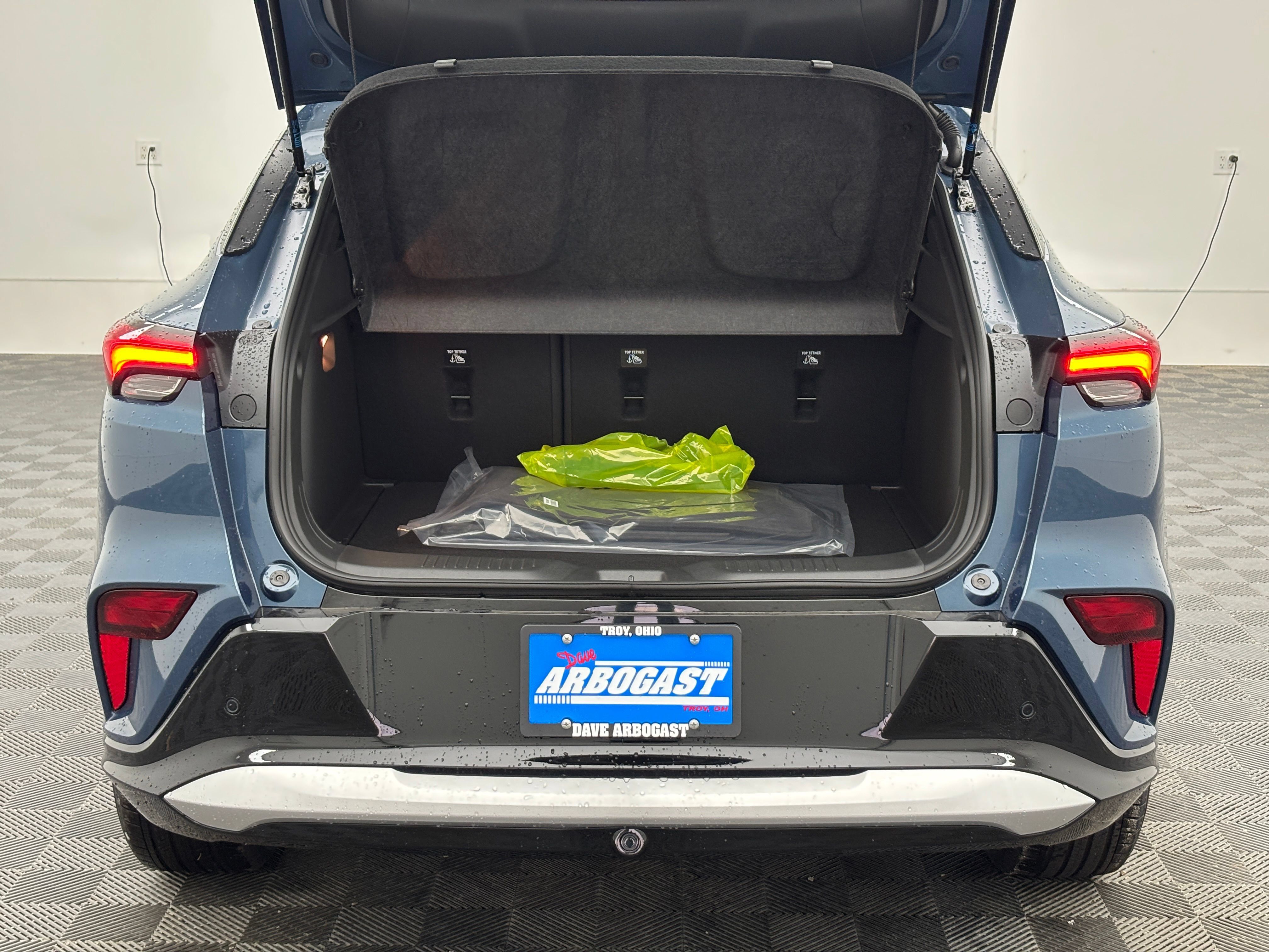 New 2026 Buick Envista Sport Touring w/ Convenience I Package FWD image 9