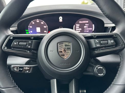 Used 2025 Porsche Macan Turbo Electric w/ Premium Package image 24