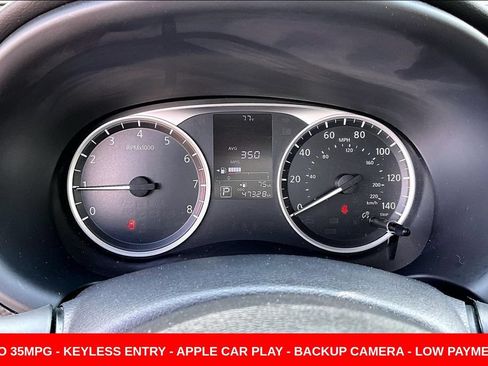 Used 2024 Nissan Kicks S FWD image 13
