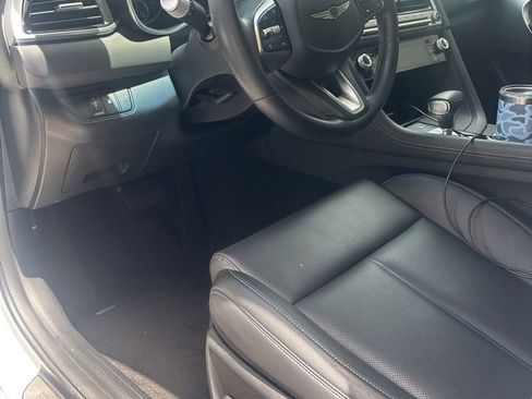 Used 2025 Genesis G70 2.5T RWD image 7
