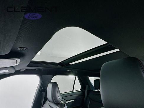New 2025 Ford Explorer ST-Line w/ Premium Package image 23