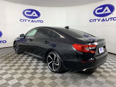 Used 2019 Honda Accord Sport image 5